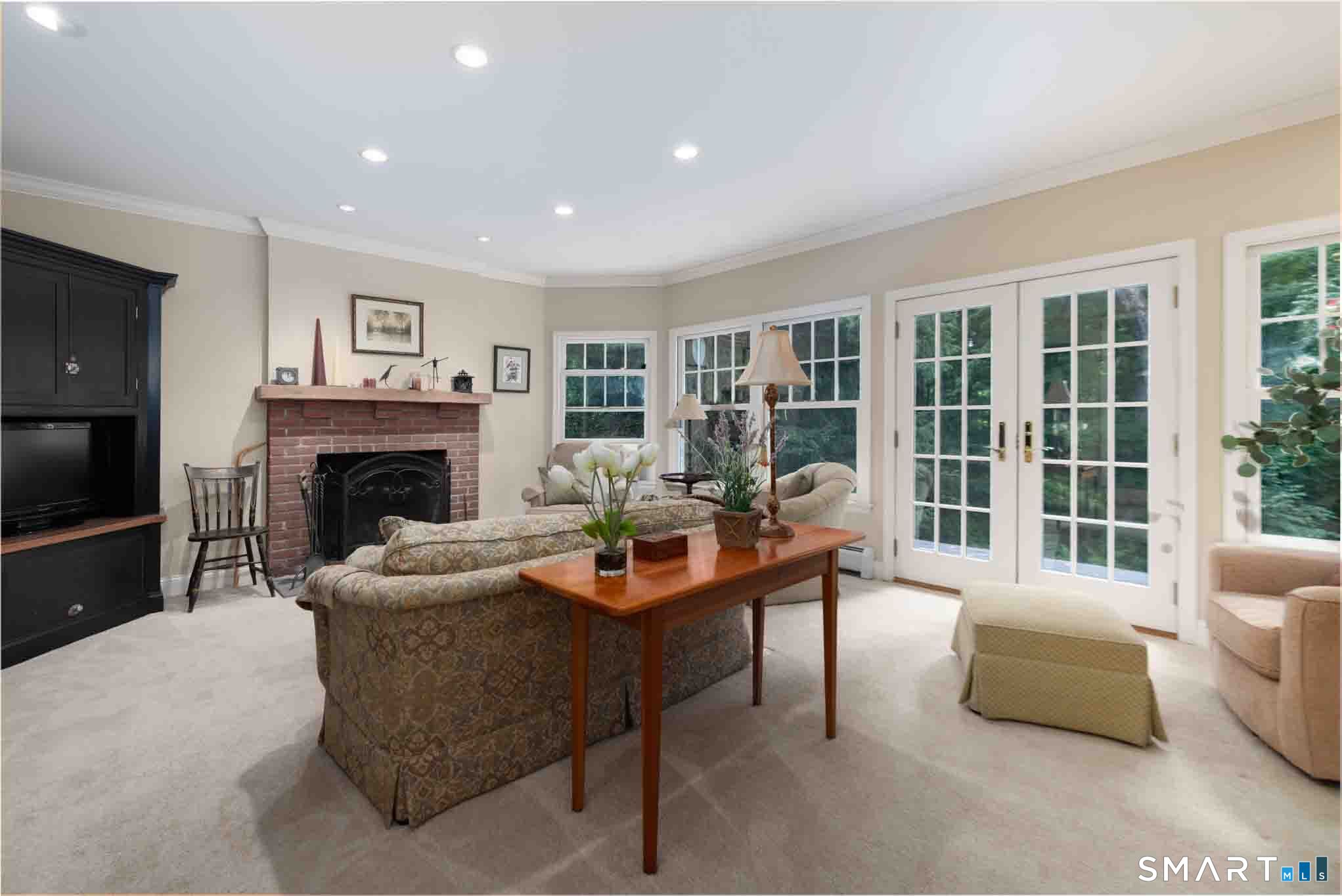 16 Barnes Hill Road Burlington CT 06013