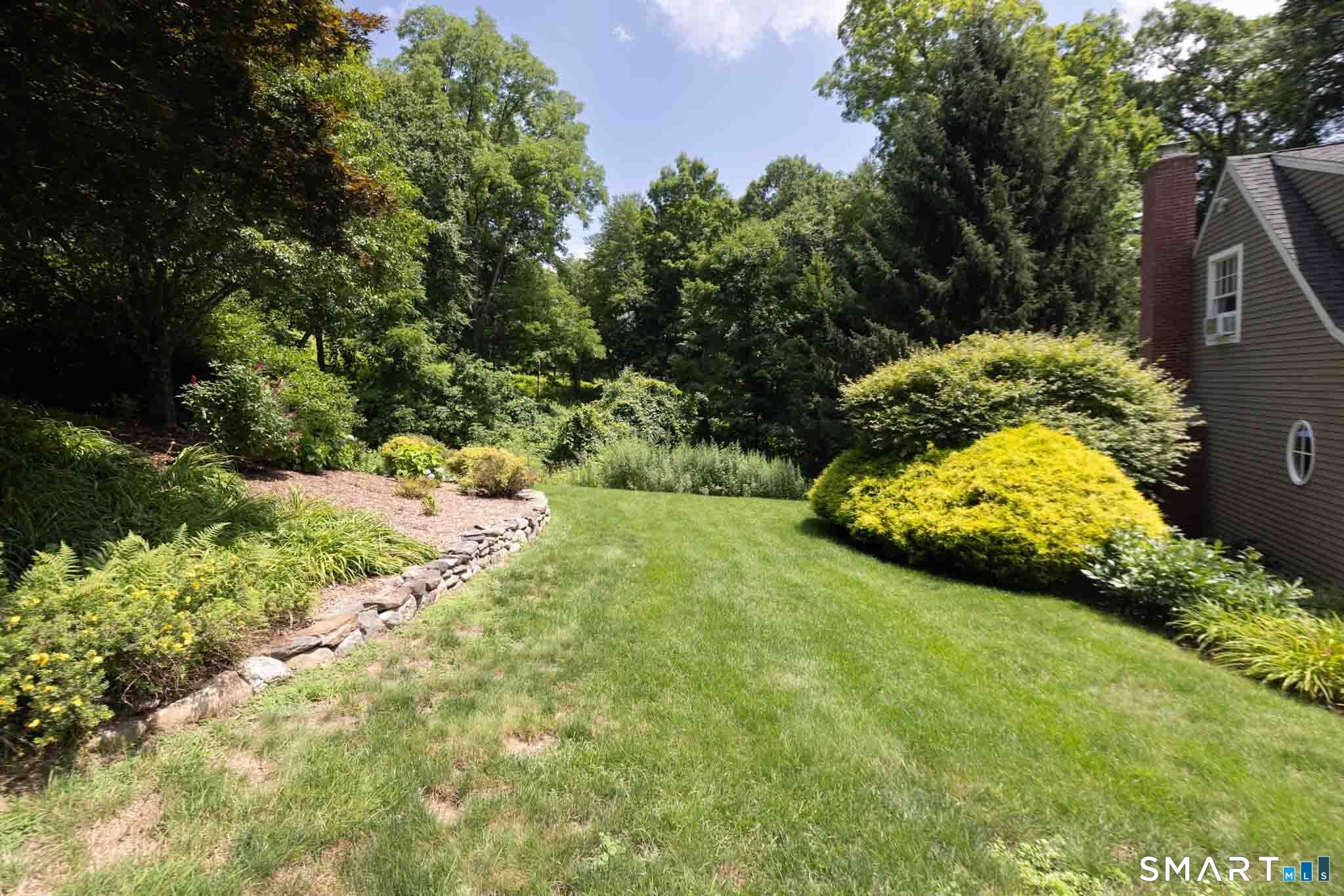 16 Barnes Hill Road Burlington CT 06013
