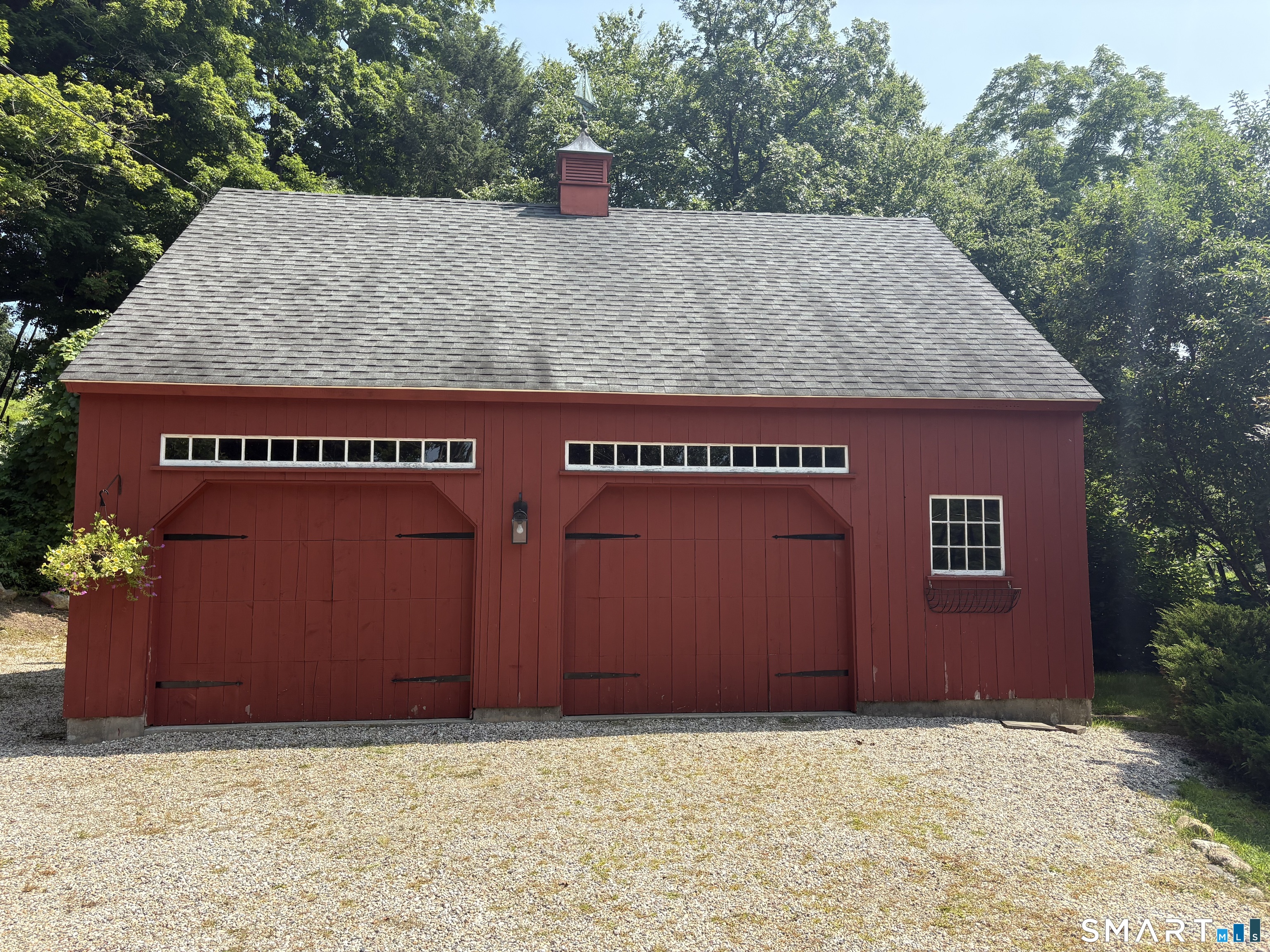 16 Barnes Hill Road Burlington CT 06013
