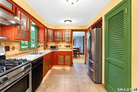 106 Scott Drive South Windsor CT 06074