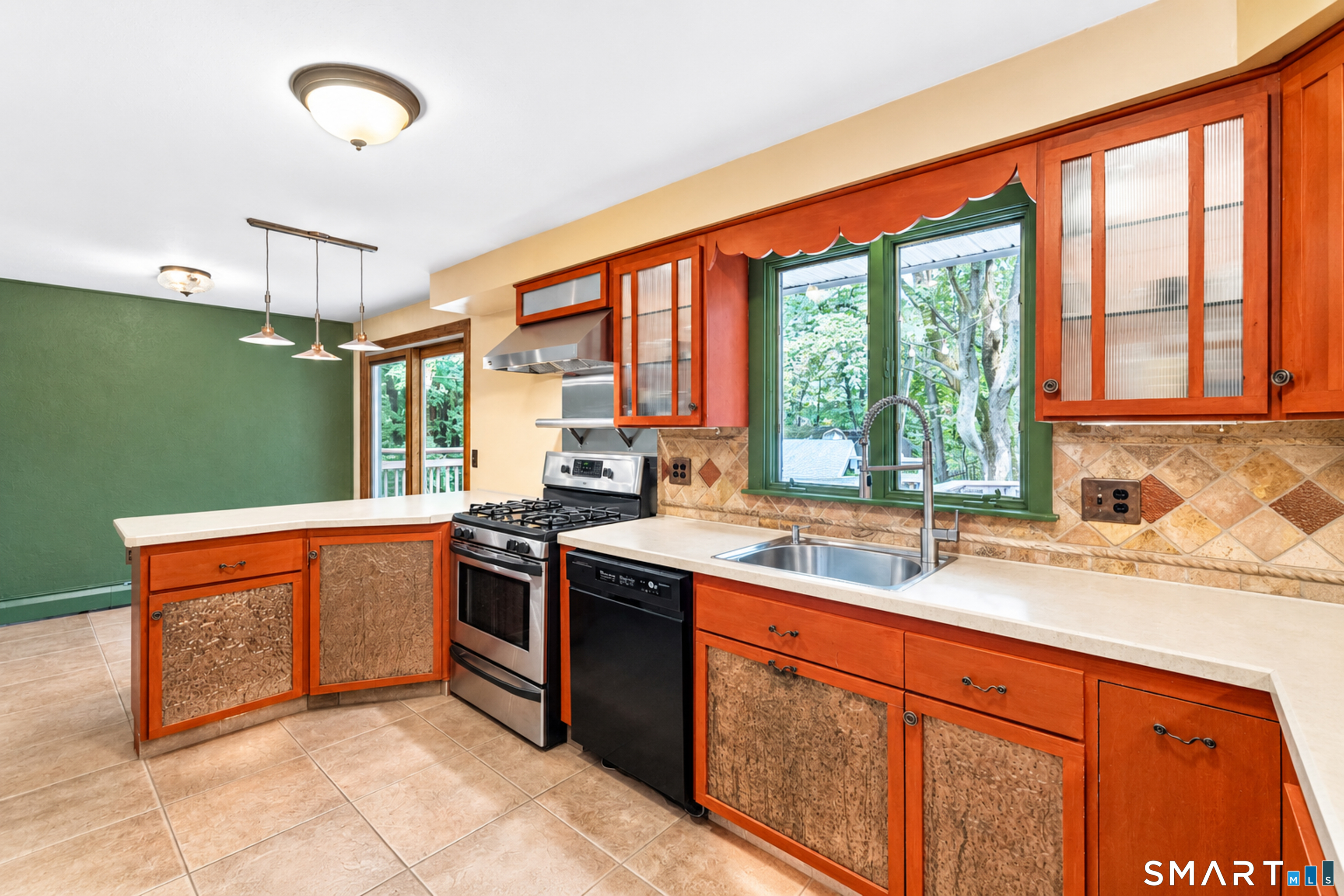 106 Scott Drive South Windsor CT 06074