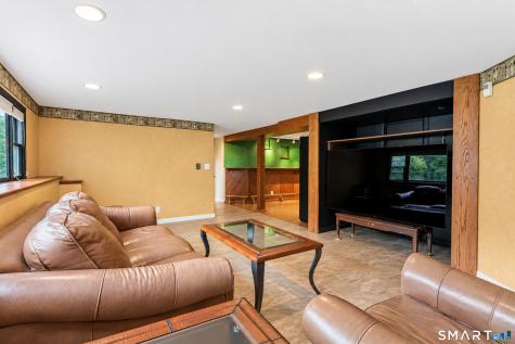 106 Scott Drive South Windsor CT 06074