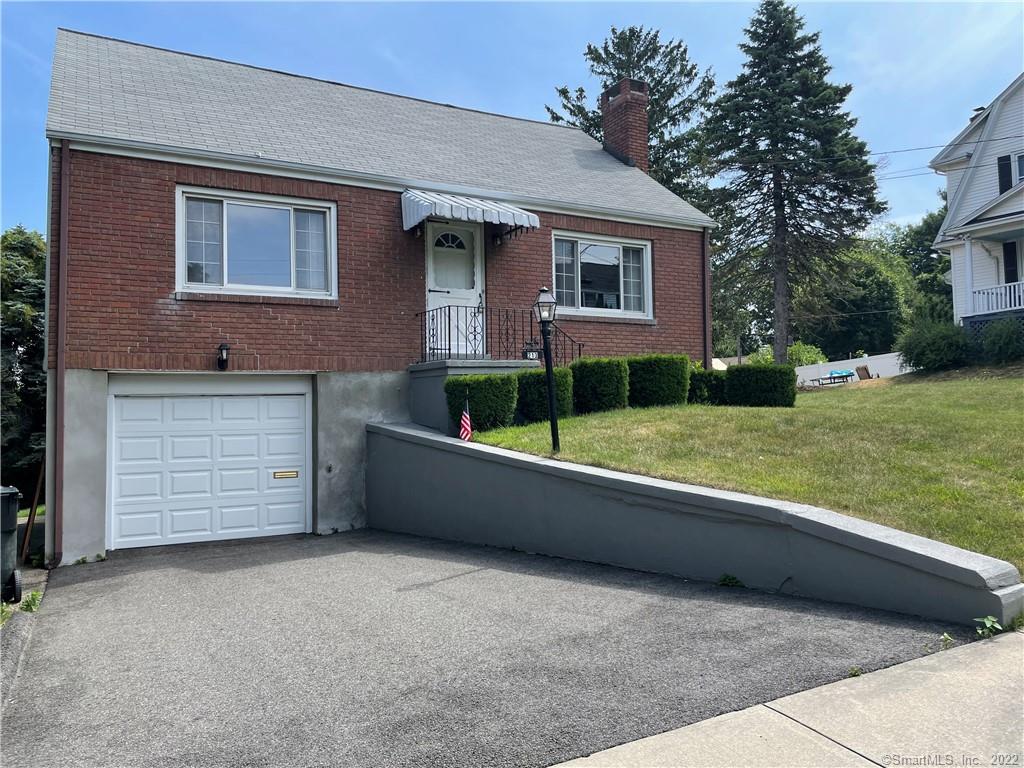 213 Highland Avenue Meriden CT 06451