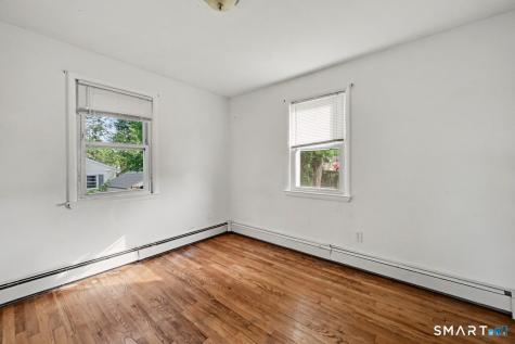 25 Myron Avenue Bridgeport CT 06606
