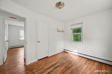 25 Myron Avenue Bridgeport CT 06606