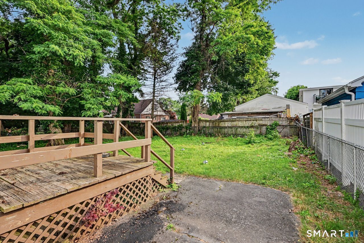 25 Myron Avenue Bridgeport CT 06606