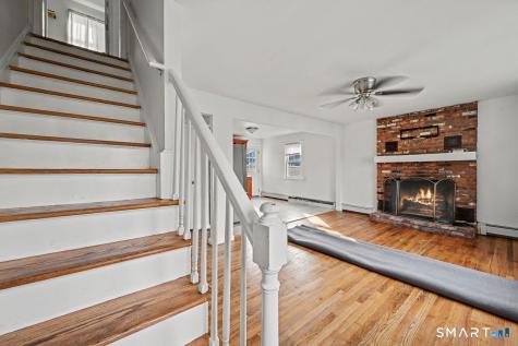 25 Myron Avenue Bridgeport CT 06606