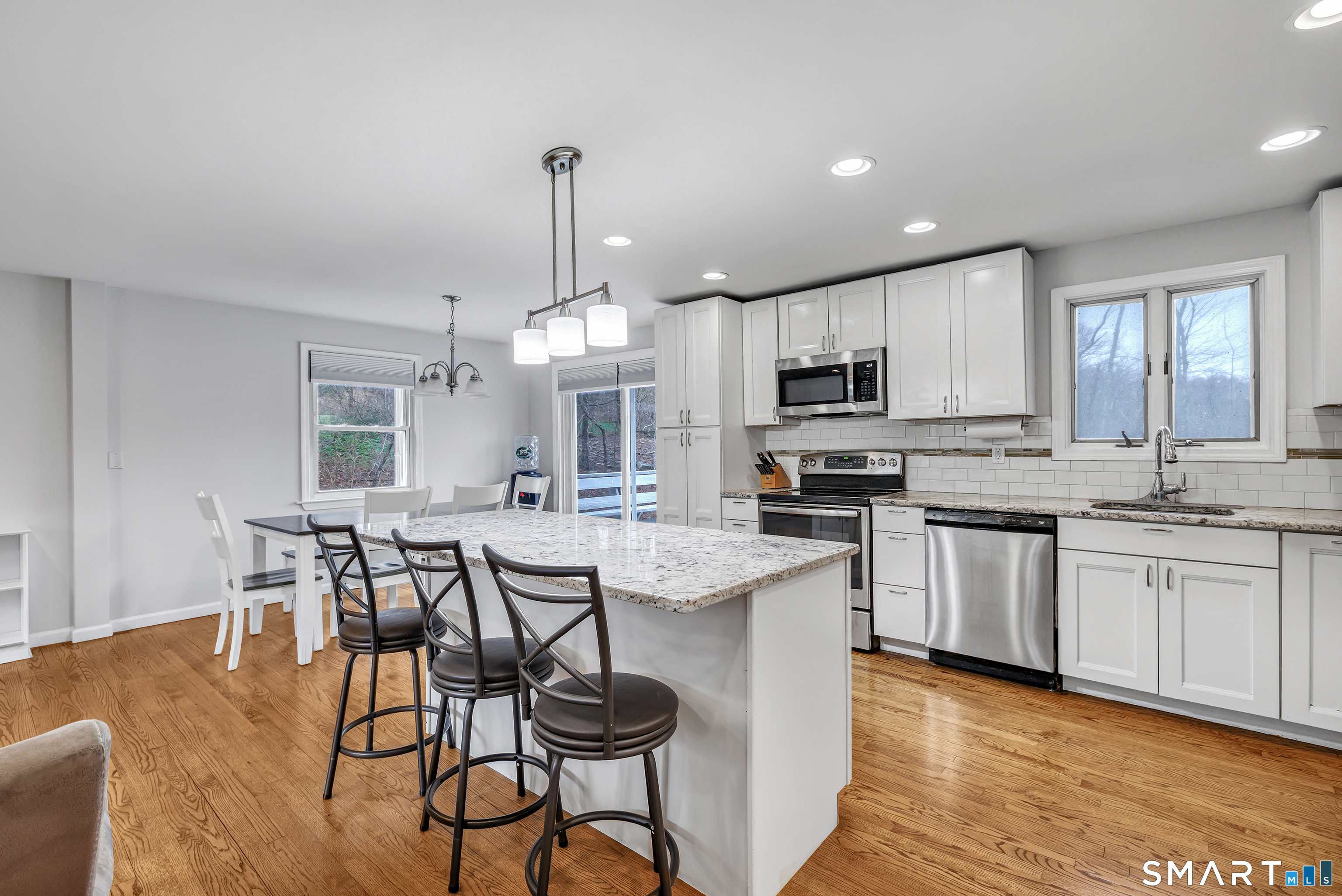 24 Valley Road Shelton CT 06484