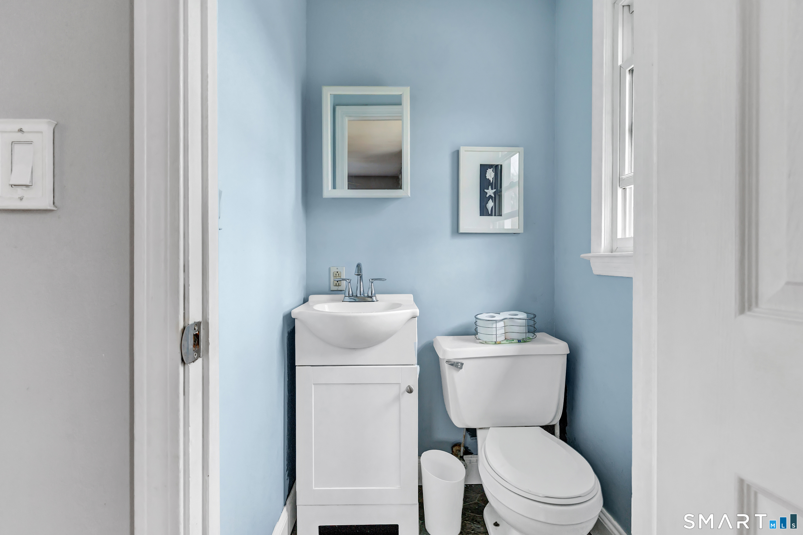 24 Valley Road Shelton CT 06484