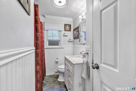 24 Valley Road Shelton CT 06484
