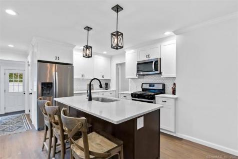25 Old Spring Road Fairfield CT 06824