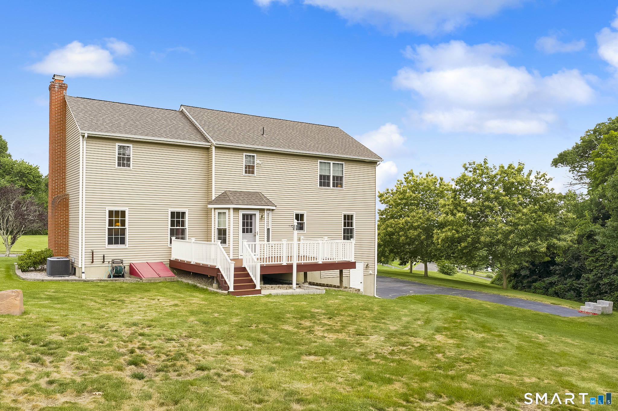 39 Old Farm Road Plymouth CT 06786