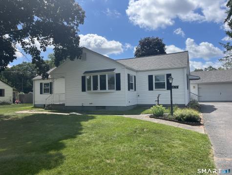 417 Denslow Street Windsor Locks CT 06096