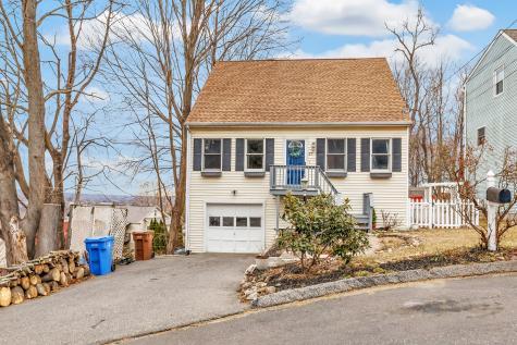 27 Naugatuck Avenue Shelton CT 06484
