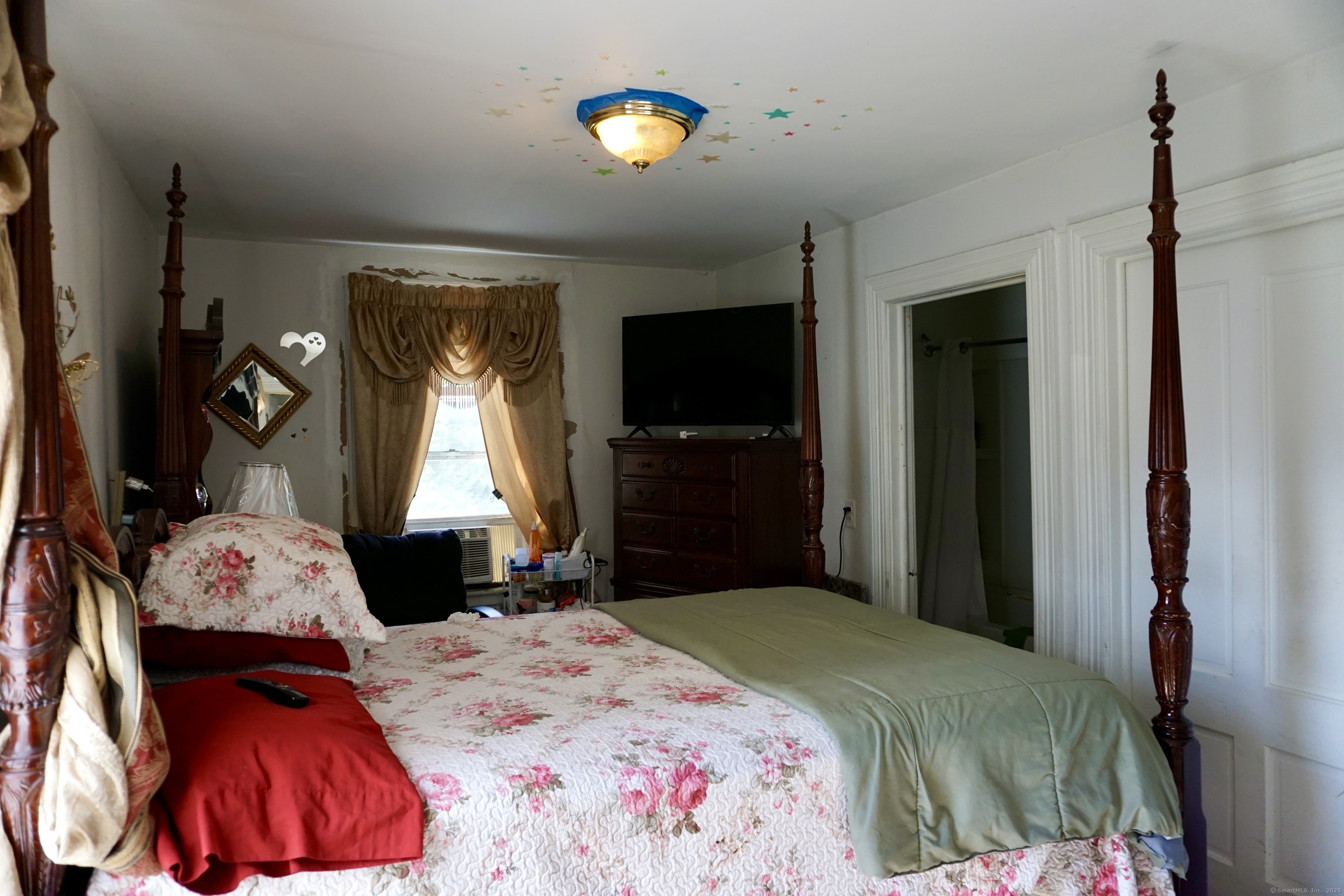 272 Boswell Avenue Norwich CT 06360