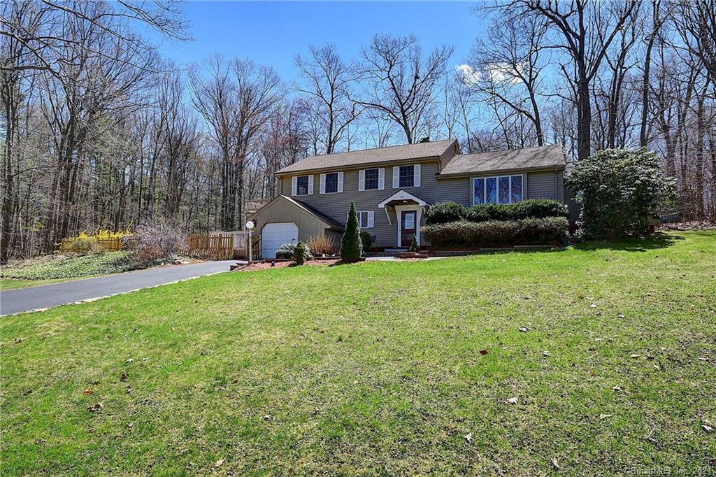 476 Wickham Road Glastonbury CT 06033