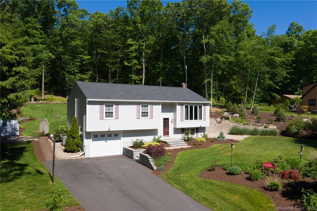 31 Woodhaven Drive Burlington CT 06013