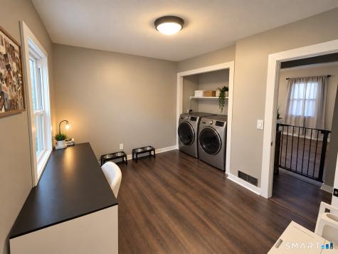 50 East Shore Boulevard Farmington CT 06085