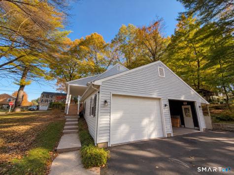 50 East Shore Boulevard Farmington CT 06085