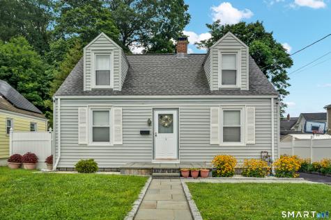 3 Coppola Terrace Derby CT 06418