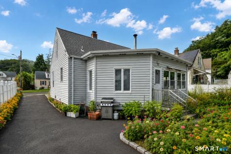 3 Coppola Terrace Derby CT 06418