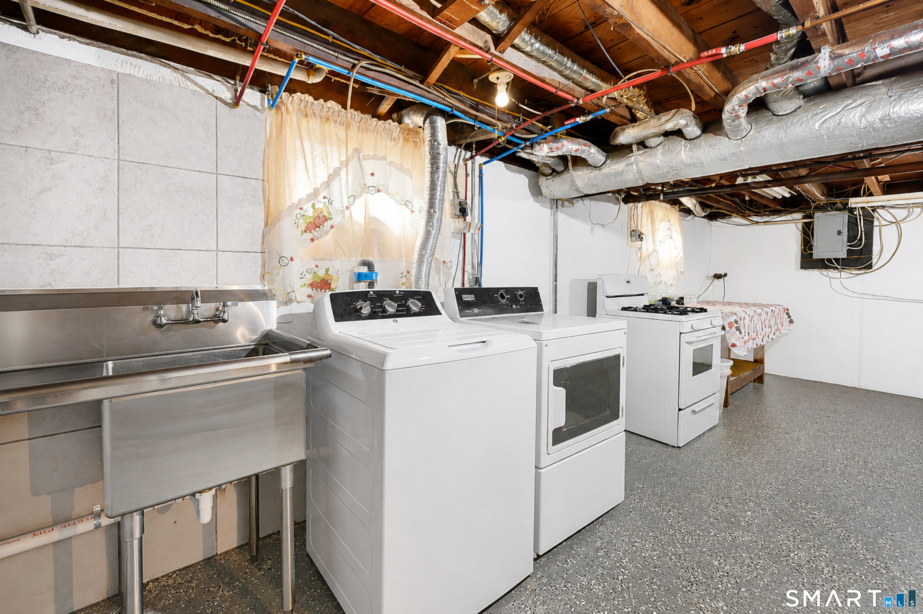 3 Coppola Terrace Derby CT 06418