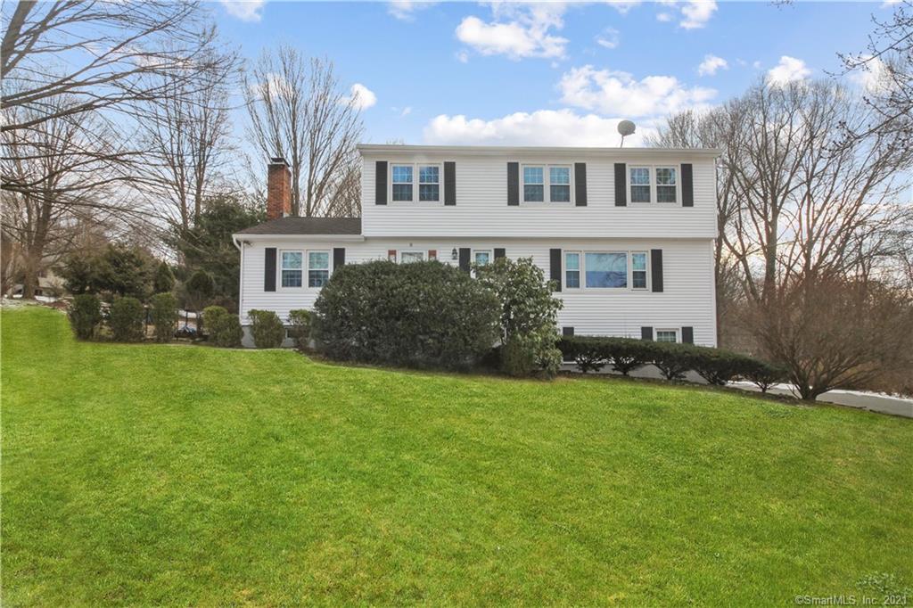 8 Western View Road New Milford CT 06776