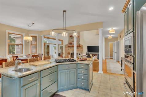 7 Tinker Pond Road Bolton CT 06043