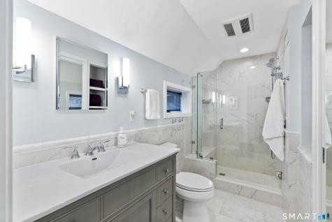 8 Morgan Road Canton CT 06019
