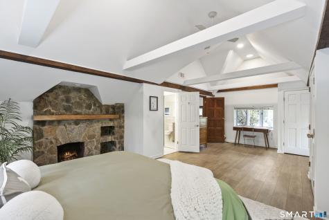 8 Morgan Road Canton CT 06019