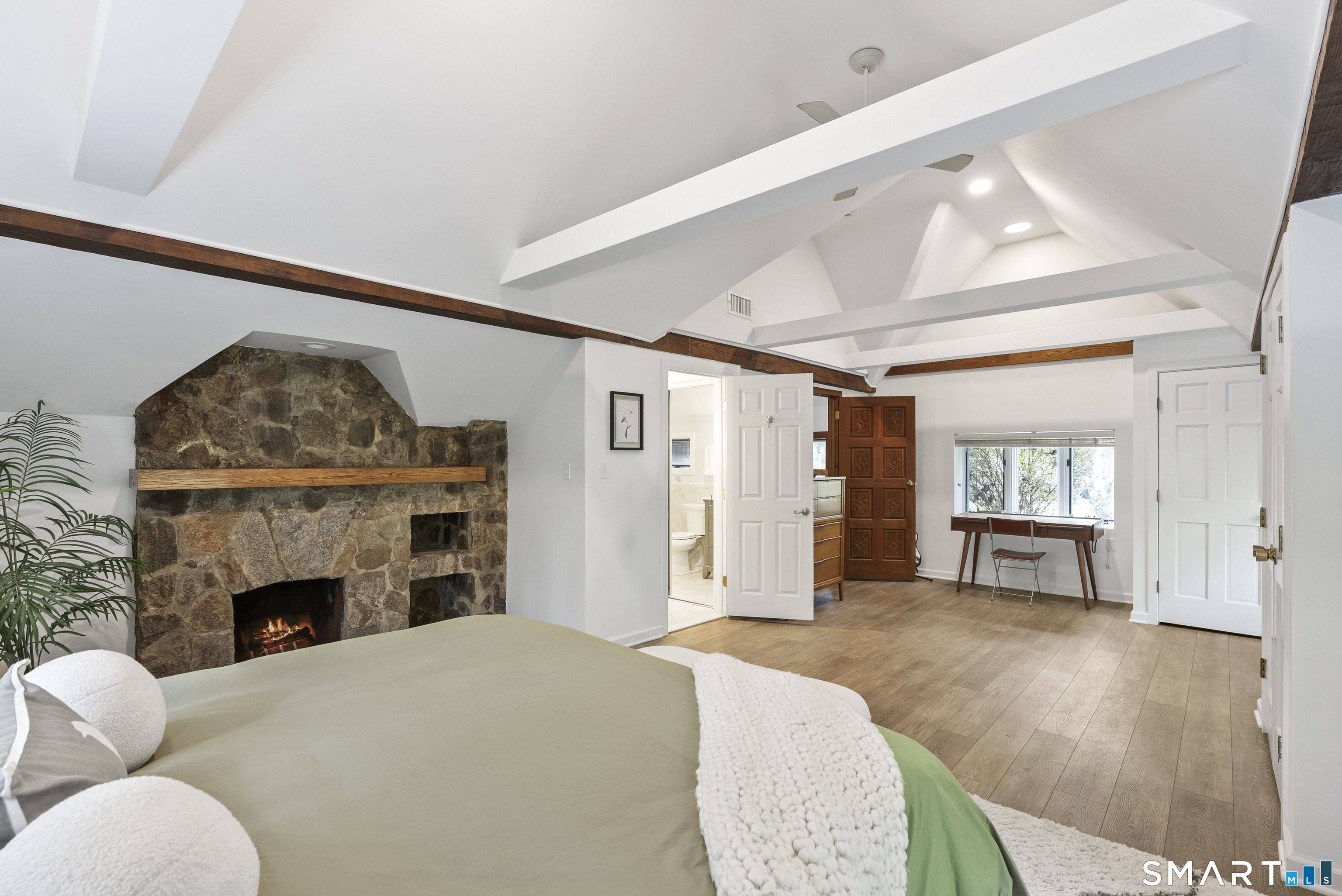 8 Morgan Road Canton CT 06019