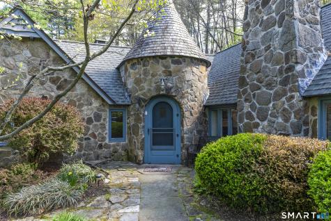 8 Morgan Road Canton CT 06019