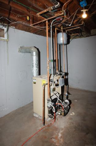 19 Dogwood Lane Meriden CT 06450