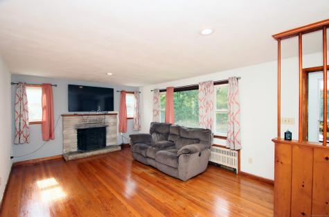 19 Dogwood Lane Meriden CT 06450