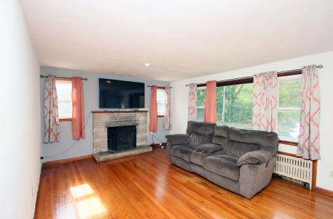 19 Dogwood Lane Meriden CT 06450