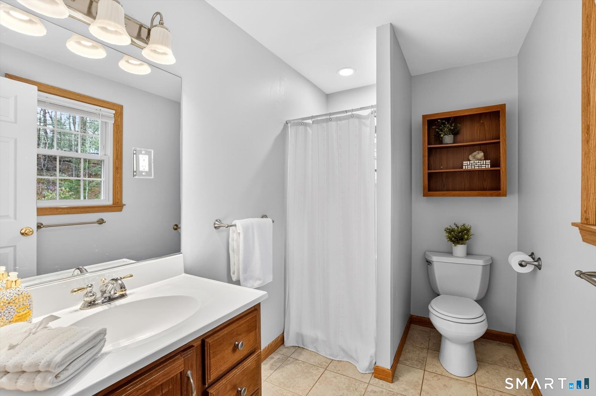 64 Pine Glen Road Simsbury CT 06070