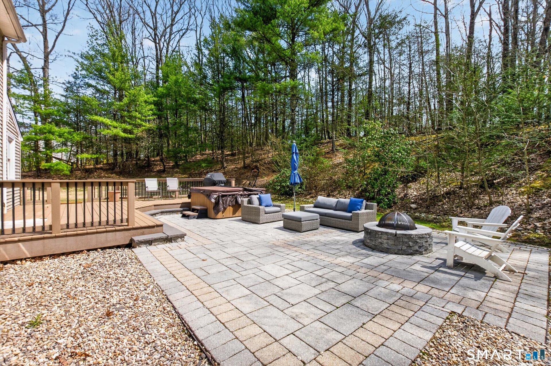 64 Pine Glen Road Simsbury CT 06070