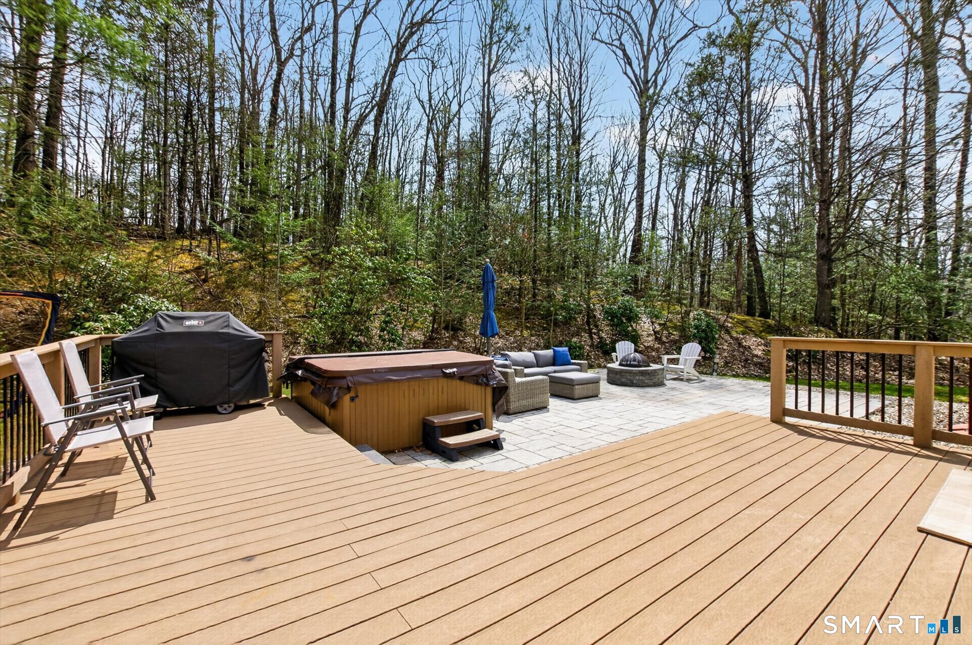 64 Pine Glen Road Simsbury CT 06070
