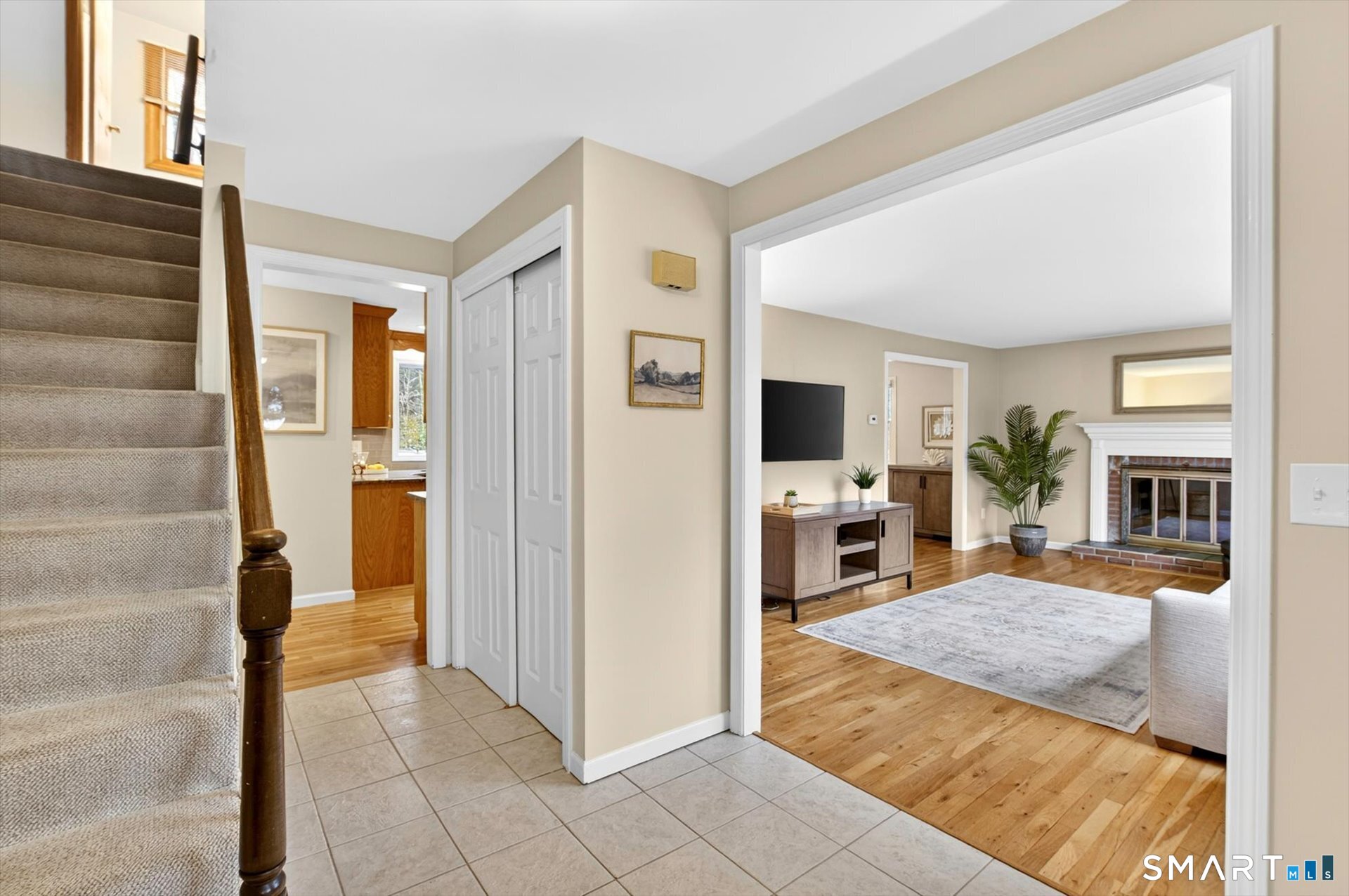 64 Pine Glen Road Simsbury CT 06070