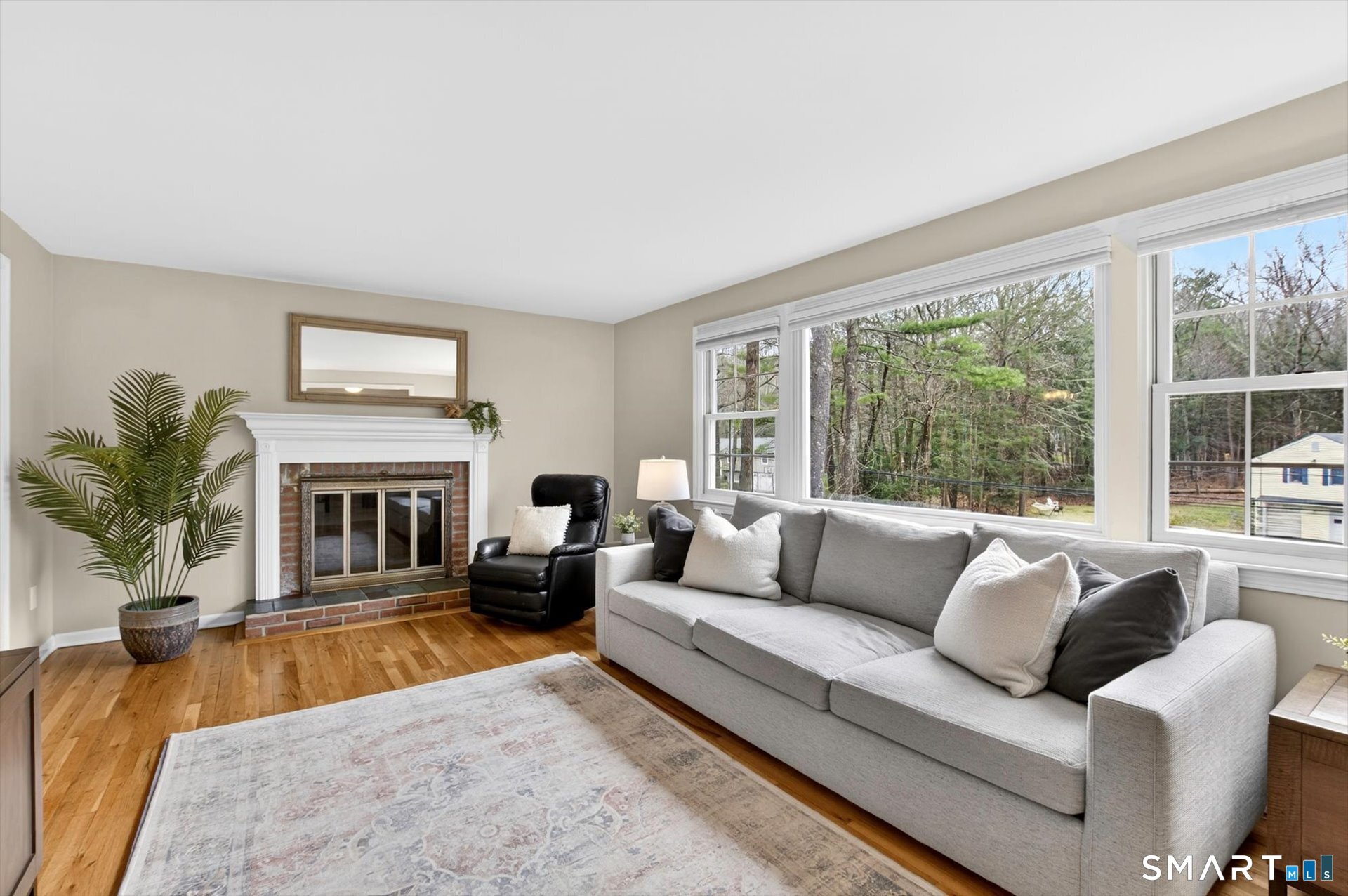 64 Pine Glen Road Simsbury CT 06070