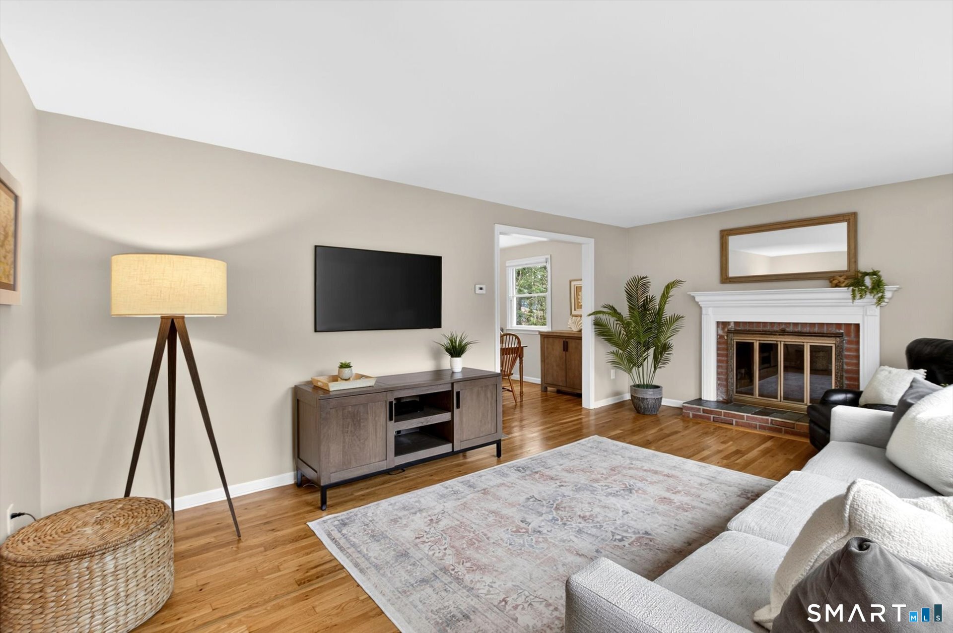 64 Pine Glen Road Simsbury CT 06070