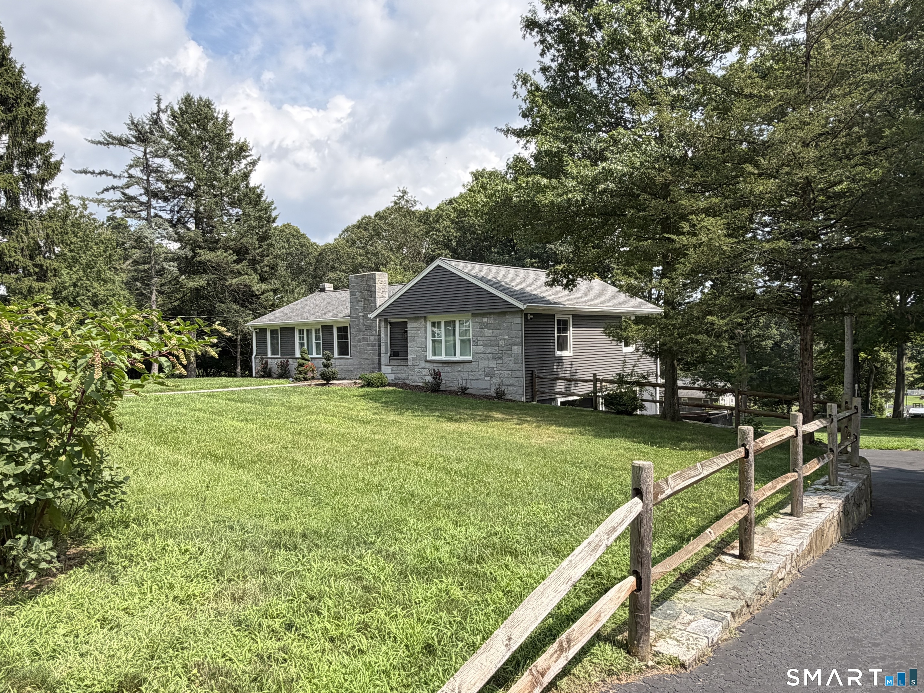 473 Summit Drive Orange CT 06477