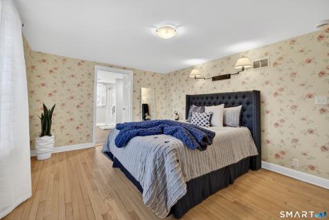 46 Lynde Street Old Saybrook CT 06475