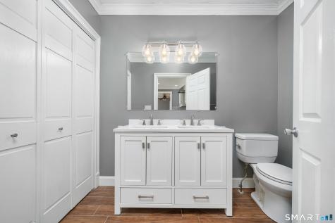 581 Main Street Cromwell CT 06416