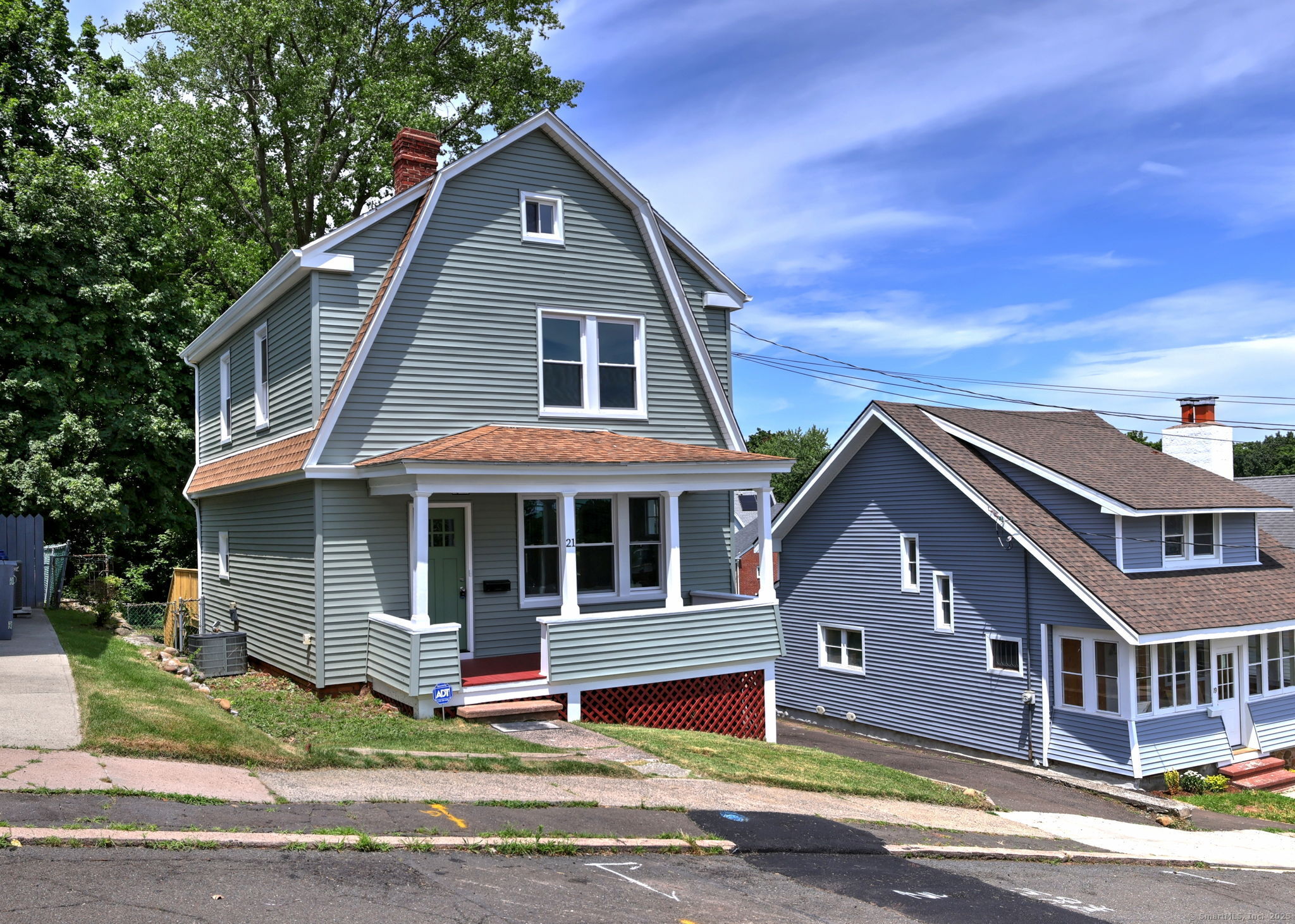 21 Orange Terrace West Haven CT 06516