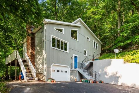 18 Fox Road Plainville CT 06062