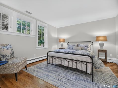 3 Neck Road Old Lyme CT 06371