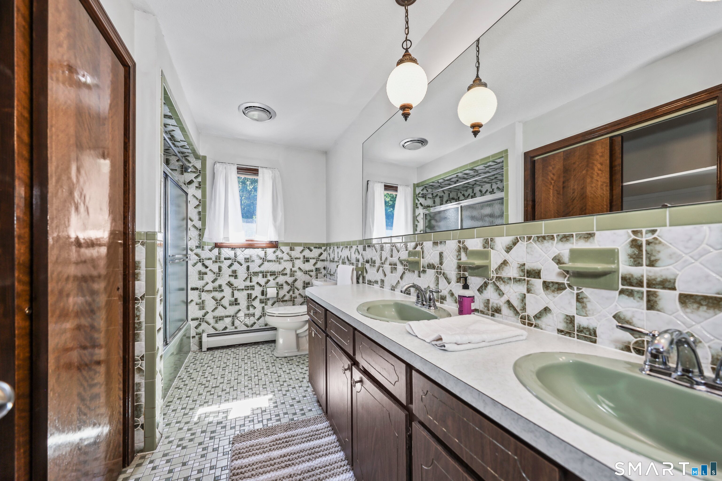 134 Judith Lane Waterbury CT 06704