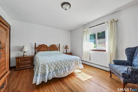 134 Judith Lane Waterbury CT 06704