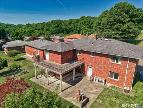 134 Judith Lane Waterbury CT 06704